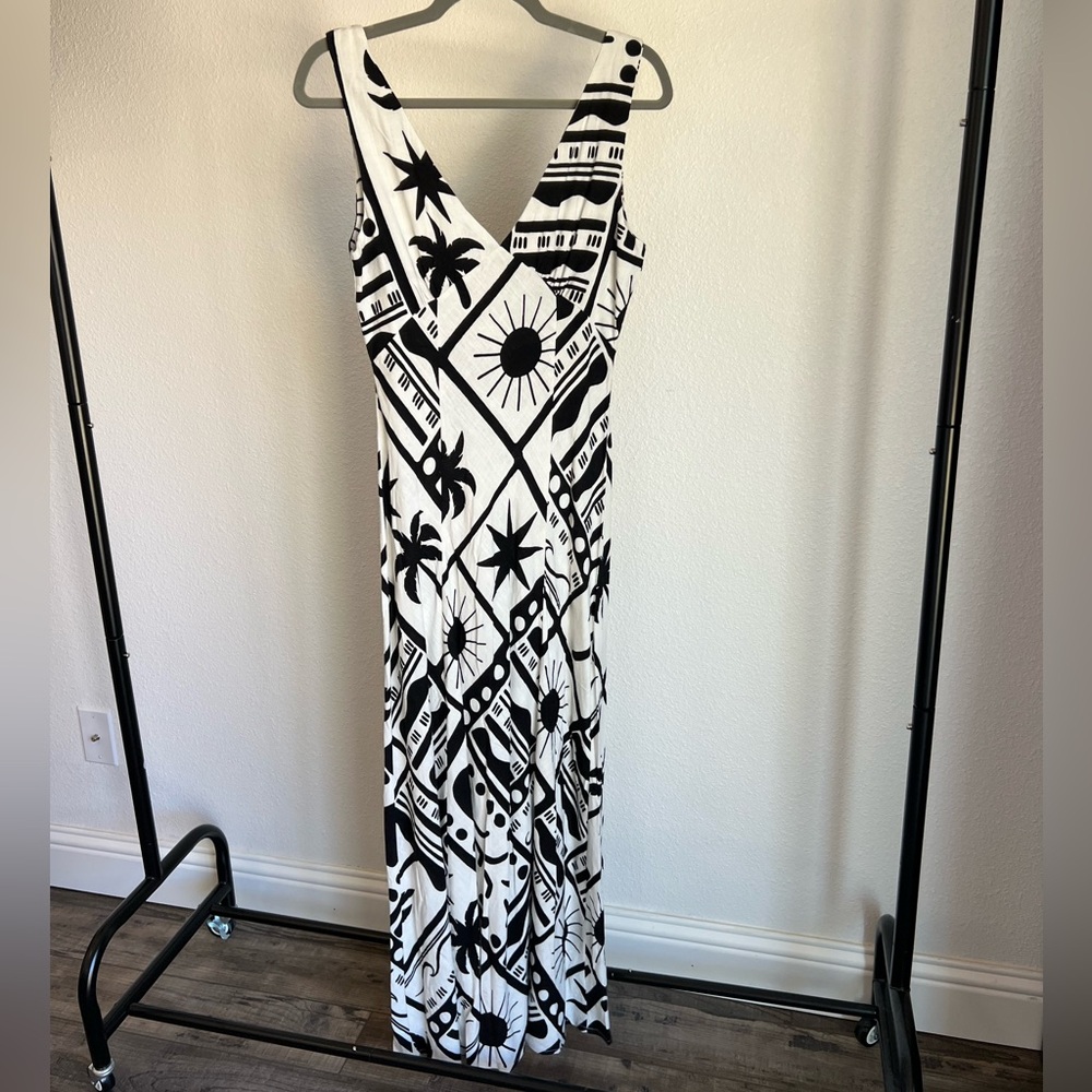 NWOT Paper Heart Black White Tropical Sun Print Maxi Dress XS Linen Blend Resort